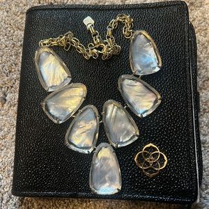 Kendra scott ivory mother of pearl Harlow